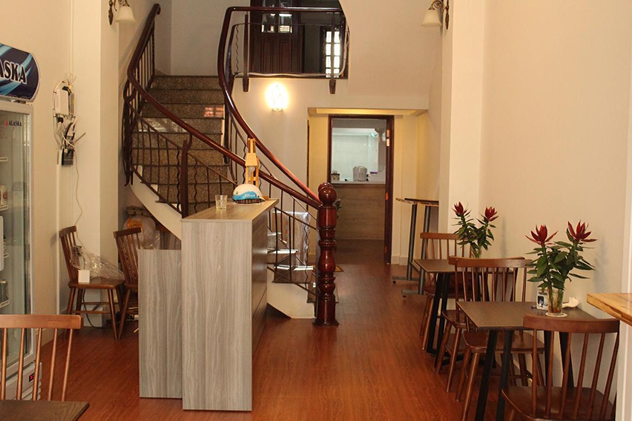 The Roost Hostel โฮจิมินห์ซิตี้ ภายนอก รูปภาพ