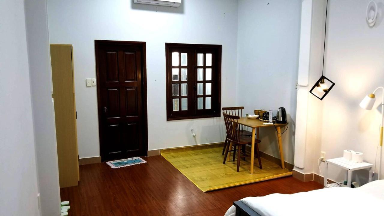 The Roost Hostel โฮจิมินห์ซิตี้ ภายนอก รูปภาพ