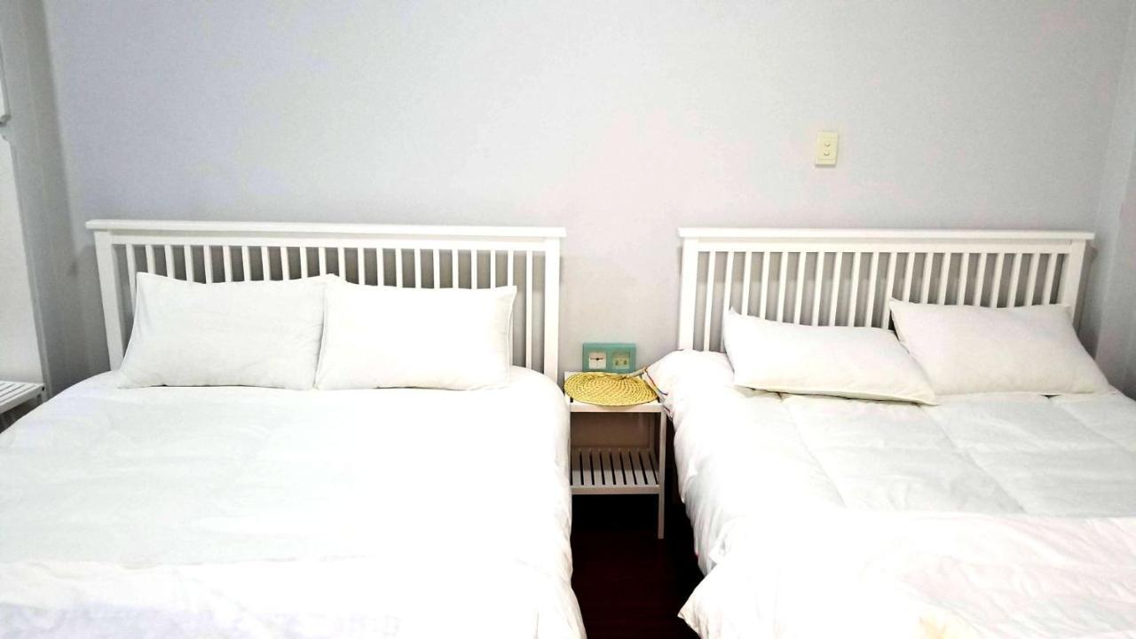The Roost Hostel โฮจิมินห์ซิตี้ ภายนอก รูปภาพ