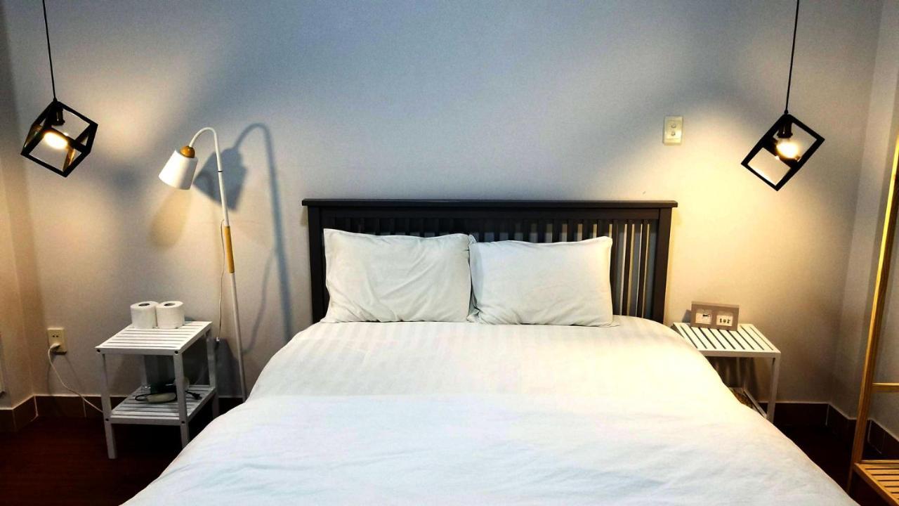 The Roost Hostel โฮจิมินห์ซิตี้ ภายนอก รูปภาพ