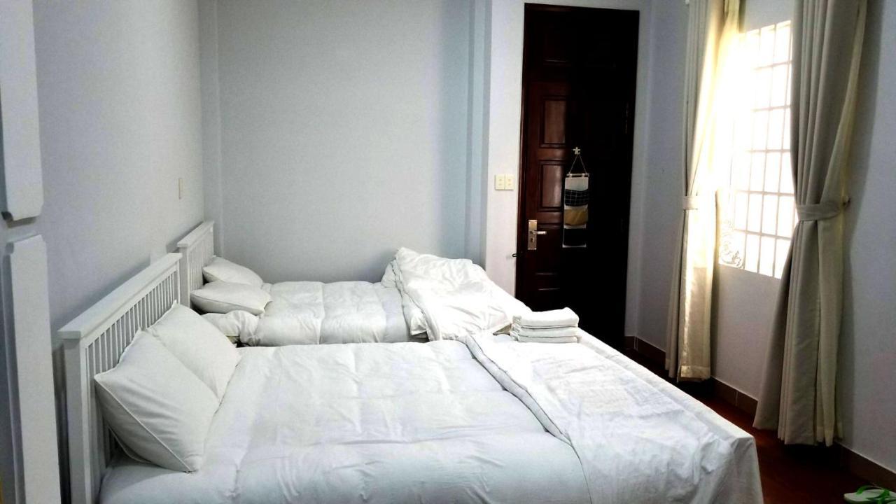 The Roost Hostel โฮจิมินห์ซิตี้ ภายนอก รูปภาพ